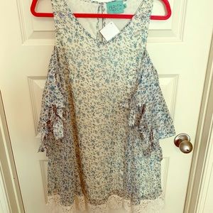 Judith March tie sleeve floral dress